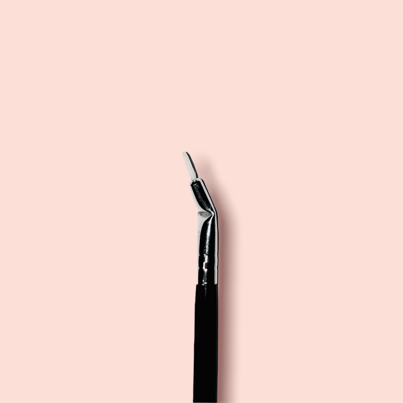 Poppy's Angled Eyeliner Brush