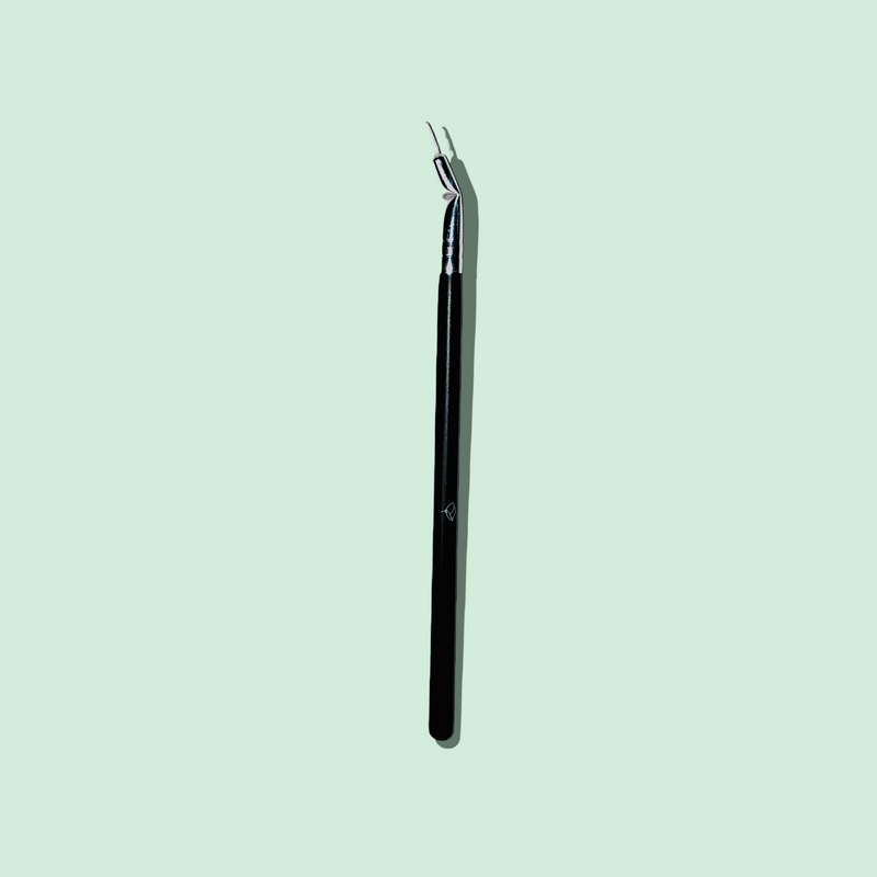 Poppy's Angled Eyeliner Brush